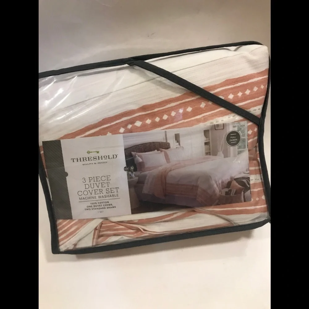 THRESHOLD 3 PIECE CORAL BORDER PRINT DUVET SET